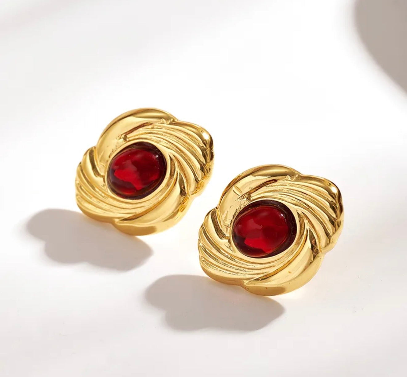 Aretes
