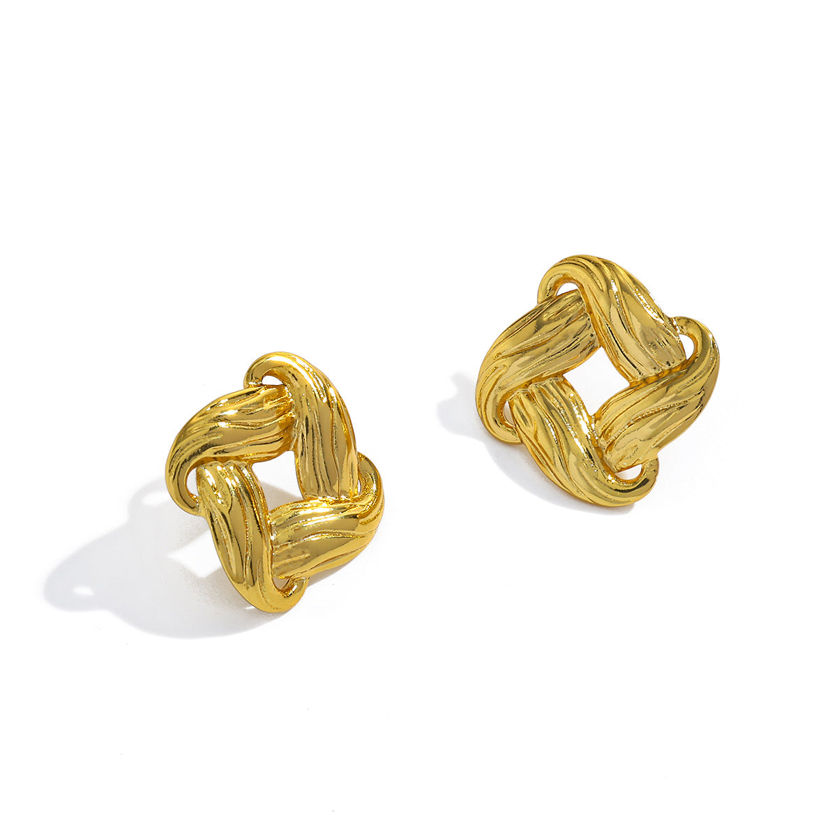Aretes