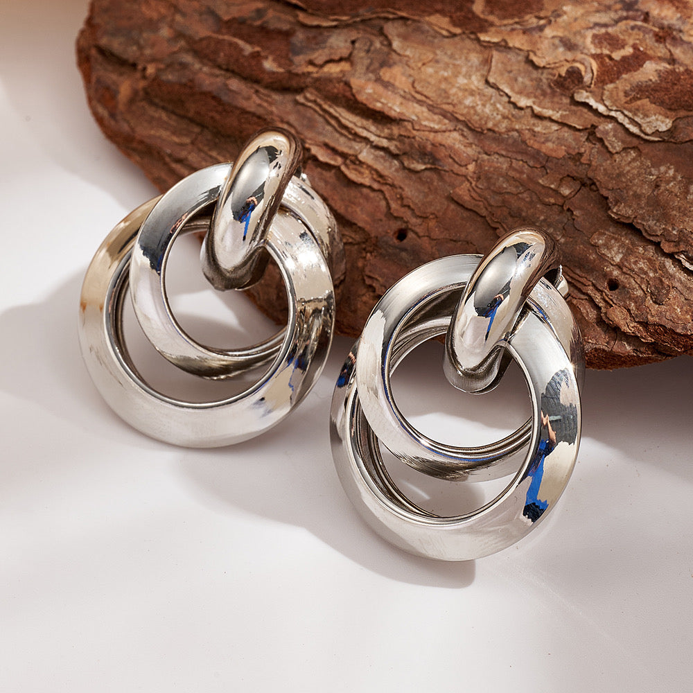 Aretes plateados