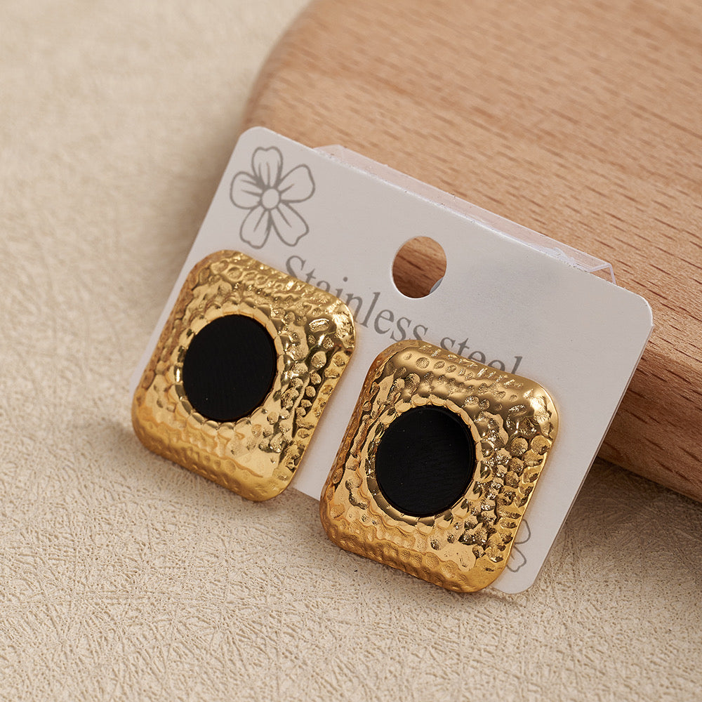 Aretes