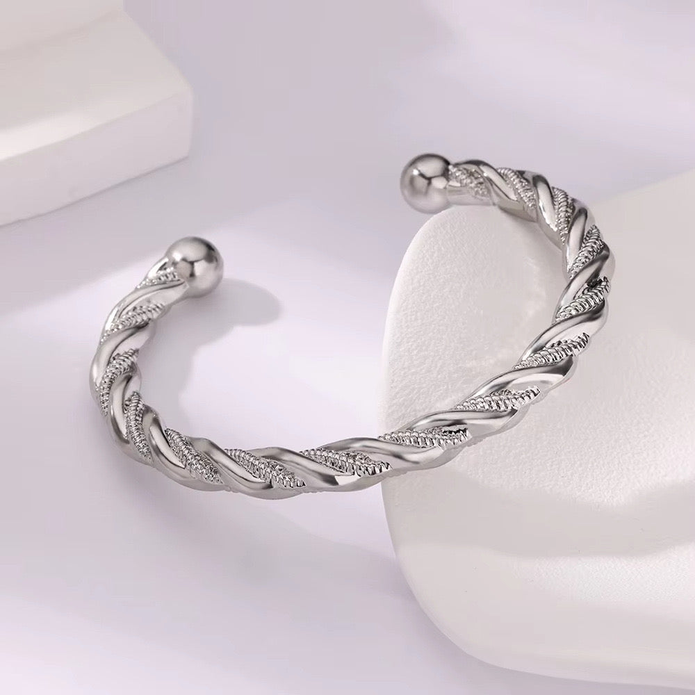 Brazalete plateado