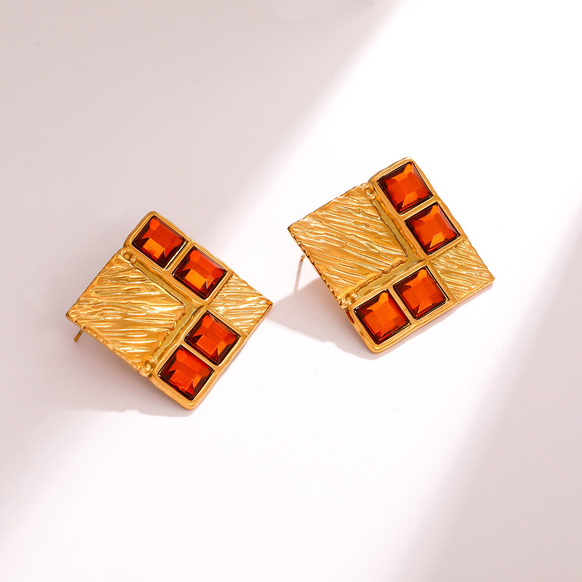 Aretes rojo