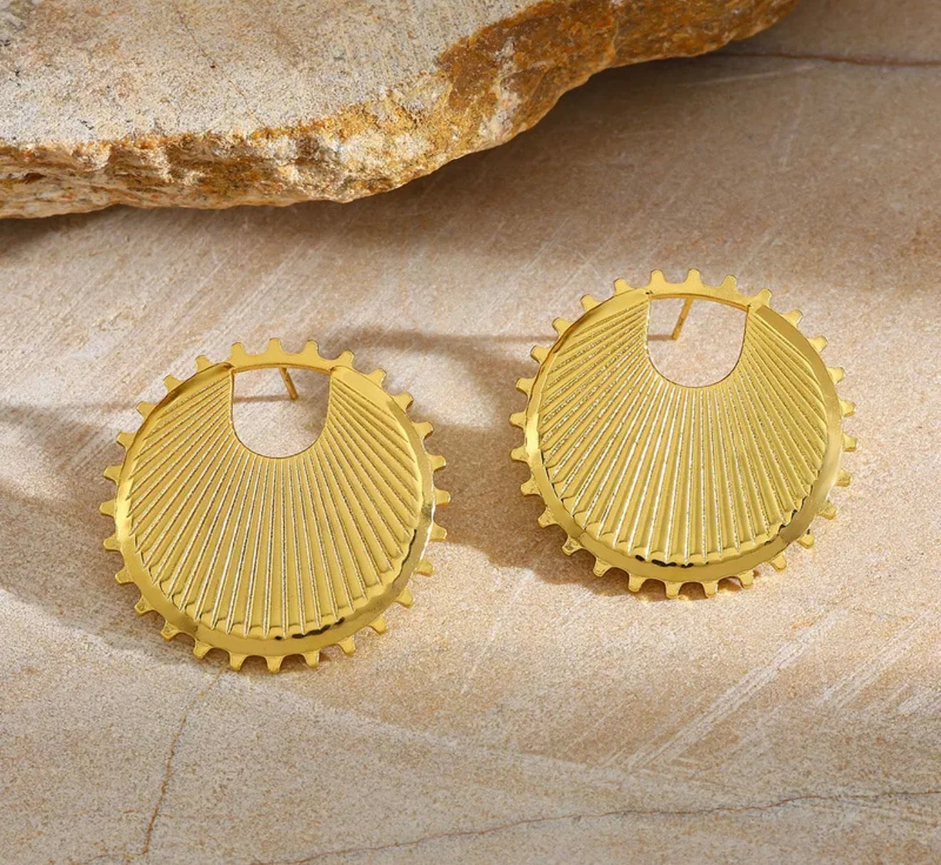 Aretes