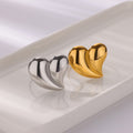 Corazón dorado anillo